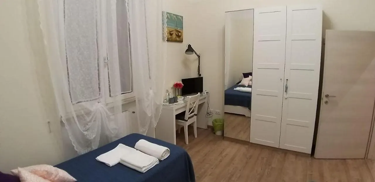 La Casa Dei Nonni Apartment Livorno