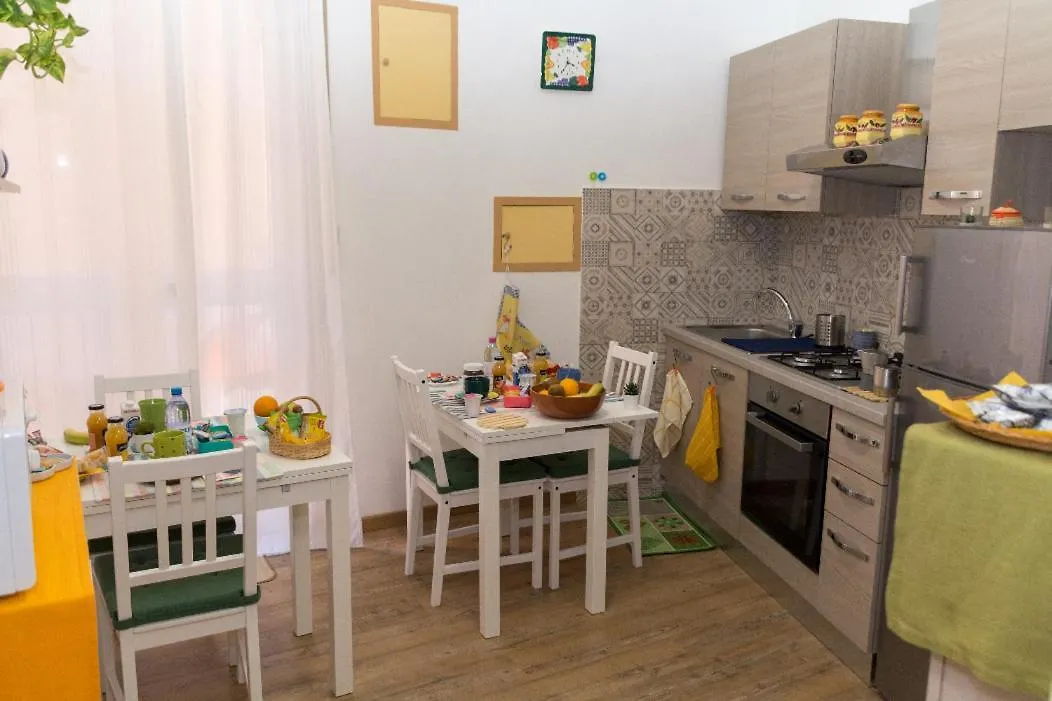 Apartament La Casa Dei Nonni Livorno Włochy